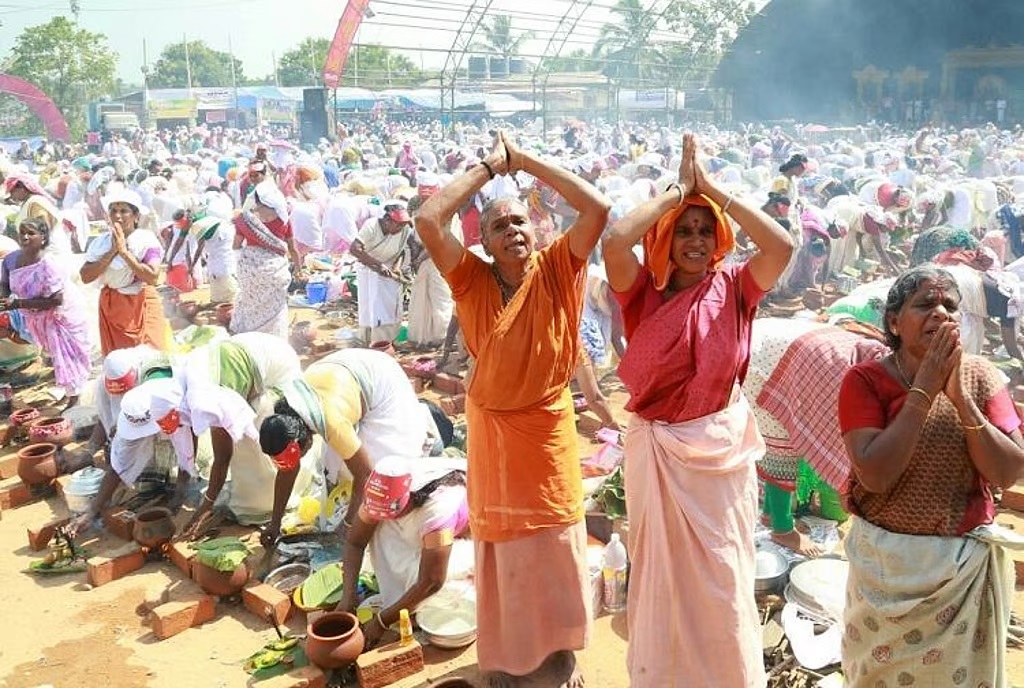 ഭക്തിസാന്ദ്രമായി തലസ്ഥാനം, ആറ്റുകാല്‍ പൊങ്കാല ഇന്ന്; ഭക്തലക്ഷങ്ങൾ ആറ്റുകാൽ അമ്മയ്‌ക്ക് പൊങ്കാല അർപ്പിക്കും